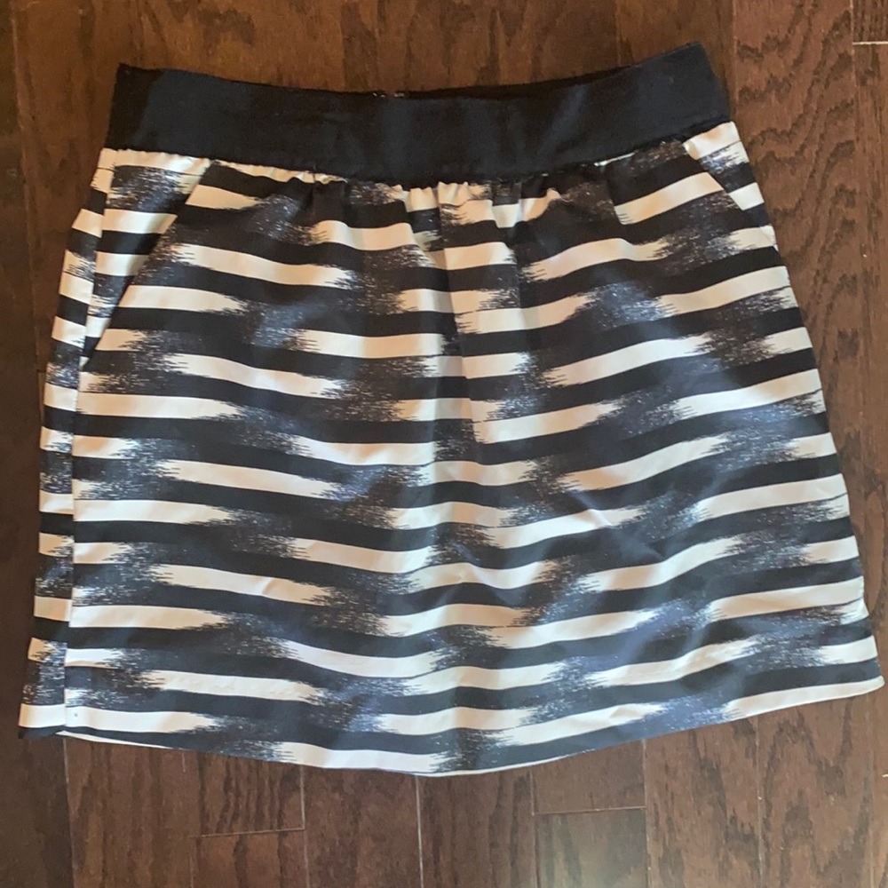 Striped gap skirt